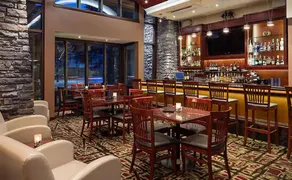 Royal Canadian Lodge - Restaurant