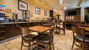Best Western Sunrise Inn & Suites - Restaurant