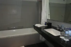 Aston Ketapang City Hotel - Bathroom