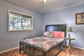 Pet-friendly La Center Home ~ 6 Mi to Casinos - Innvendig