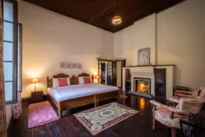 amã Stays & Trails - Wayside Villa, Kurseong - Zimmer