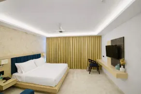 Hotel Holiday Grand - Chambre