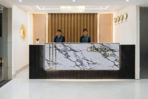 Clarks Inn Suites Agra Near Tajmahal - Reception