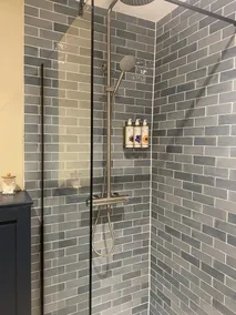 Full Moon Inn Rudge - Baño