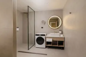 voco Darwin Suites by IHG - Room
