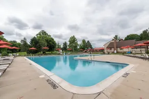 Circle M Camping Resort Yurt - Pool