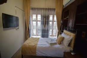 DOĞANBEY KONAĞI - Room