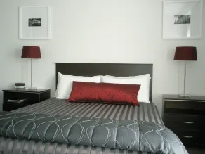 83 By The Sea Motor Lodge - Room