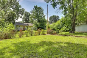 KC Stadium Gateway: Home w/ Private Yard - Innvendig