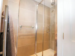 Groomes Country House - Bathroom