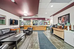 Guest House Inn & Suites - Rezeption