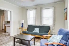 Walk to Pier & Ocean: Apt in Old Orchard Beach! - Interiør