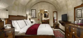 Seraphim Cave Suites & SPA - Room