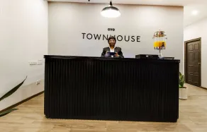 Townhouse Meridian Regency - Lobby