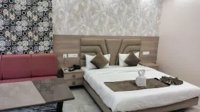 Aaditri Inn - Camera