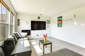 Near Hiking & Fishing: Airy Retreat in Cleveland! - Innvendig