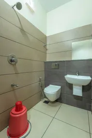 Hotel Beverly Residency - Near Nileshwar Railway Station - Badezimmer