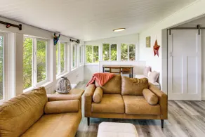 Quiet Relaxing Lakefront Cabin w/ Private Dock - Innenbereich