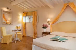 Hotel Executive - Room