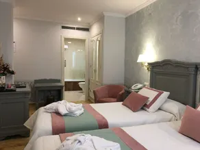 Adriano Boutique Sevilla - Chambre