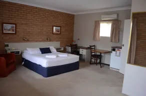 Deer Park Motor Inn Armidale - Room