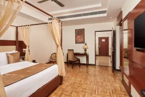 LP Vilas - Room