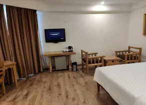 Shravanti Sarovar Portico Bengaluru - Room