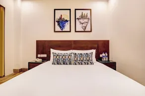 N3N Ganga Retreat by Stotrak - Camera