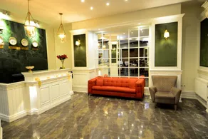Green Queen Hotel - Rezeption