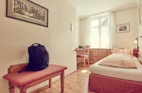 Landgasthof zur Sonne - Værelse