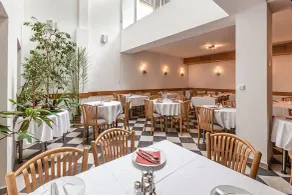 Augustus et Otto Hotel - Restaurant