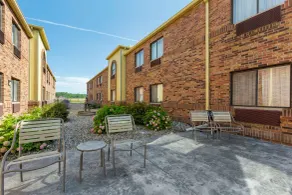 Quality Inn Alexis Rd - Piscine