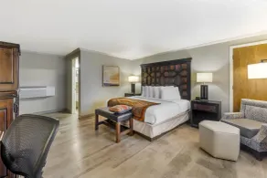 Best Western Plus Weatherford - Room