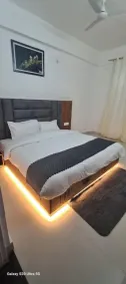 Hotel Gurudeva - Habitación