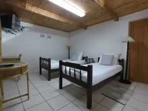 Selborne Bed and Breakfast - Room