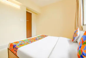 Fabhotel Mountain High Inn - Quarto