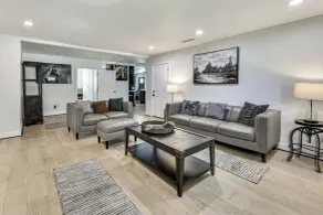 Dog-friendly Duarte Vacation Rental w/ Smart TV! - Innvendig