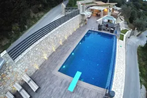 Villa Kastro - Basseng