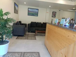 Heryk Hillview Hotel - Resepsjon