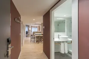 Hotel & Aparthotel Cosmos - Room