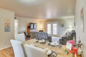 5 Mi to Dtwn: Tucson Townhome w/ Pool Access! - Interior
