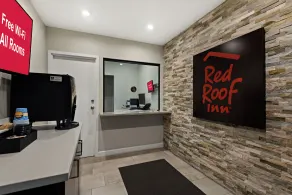 Red Roof Inn Los Angeles - Wilmington, CA - Reception