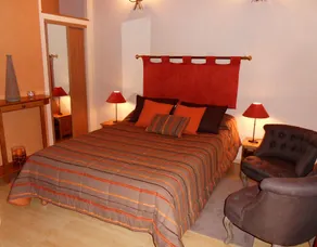 AUX 3 SAPINS Maison d hotes - Habitación