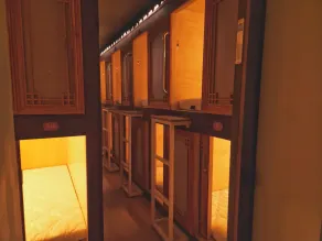 82 Capsule Hotel - Rom