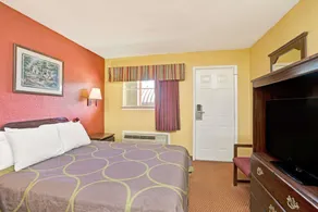 Super 8 by Wyndham La Marque TX/Texas City Area - Chambre
