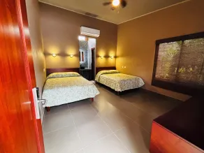 Arenal Backpackers Resort - Room