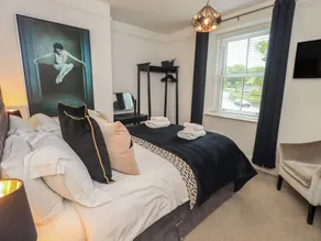 Newby Bridge Hotel - Room