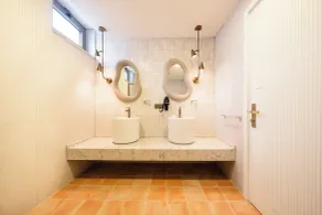 Dione Bozcaada - Bathroom