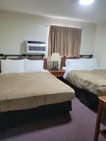 Lake Stop Resort - Room