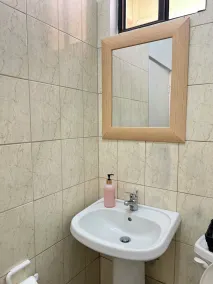 Seaview Apartel - Baño